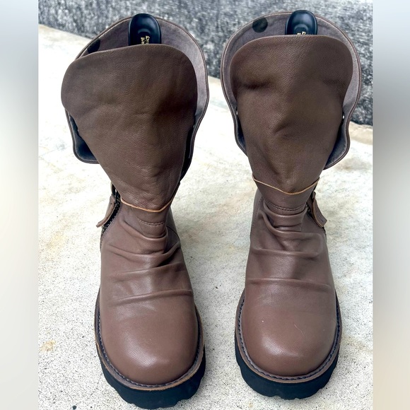 Jina Boots Made in Japan, Purchased in Paris, Slouchy Style, Size 24/US 6 - Picture 2 of 11